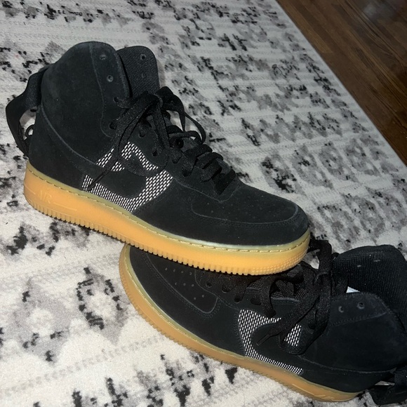 Nike Air Force 1 high top great condition - Picture 2 of 6